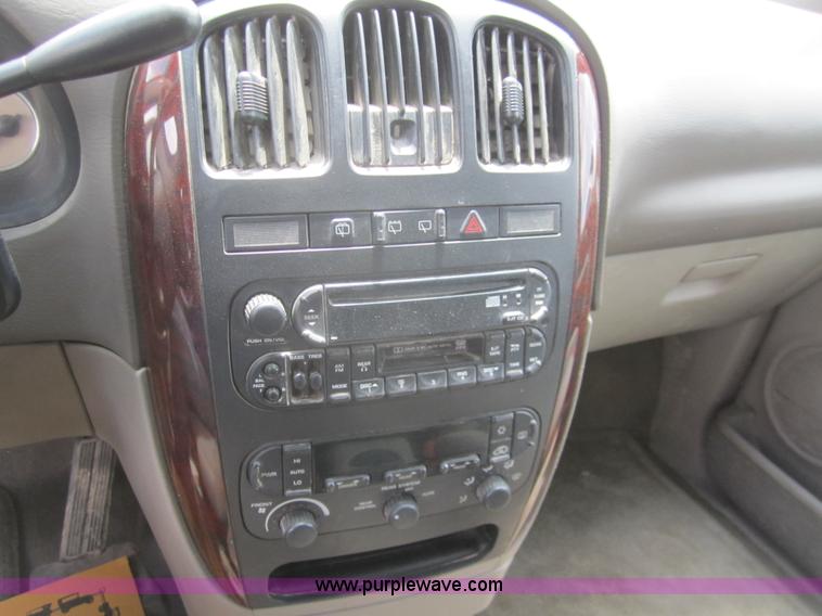 image for item A3839 2003 Chrysler Town & Country LXi mini van