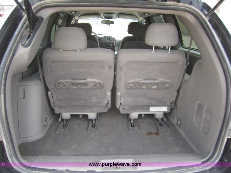 image for item A3839 2003 Chrysler Town & Country LXi mini van