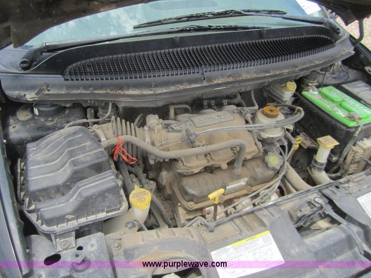 image for item A3839 2003 Chrysler Town & Country LXi mini van