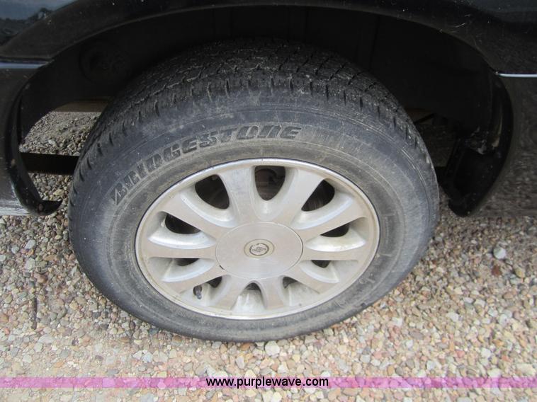 image for item A3839 2003 Chrysler Town & Country LXi mini van