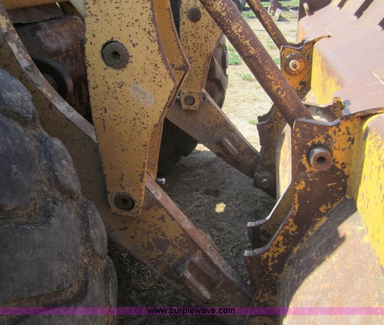 image for item A3845 1978 Caterpillar 966C wheel loader