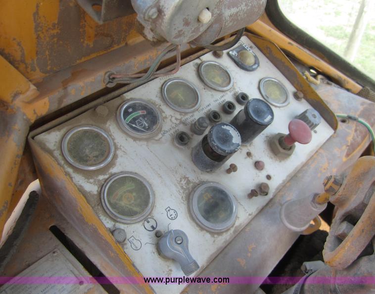 image for item A3845 1978 Caterpillar 966C wheel loader