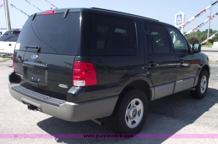 image for item A4148 2003 Ford Expedition XLT SUV