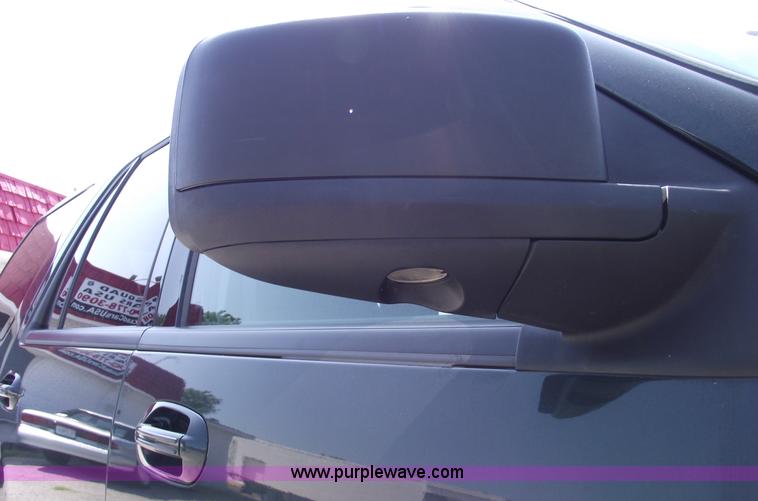 image for item A4148 2003 Ford Expedition XLT SUV