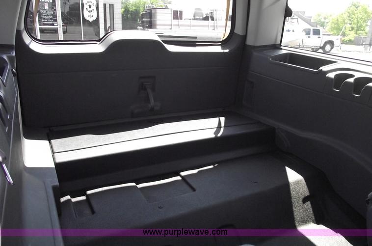 image for item A4148 2003 Ford Expedition XLT SUV