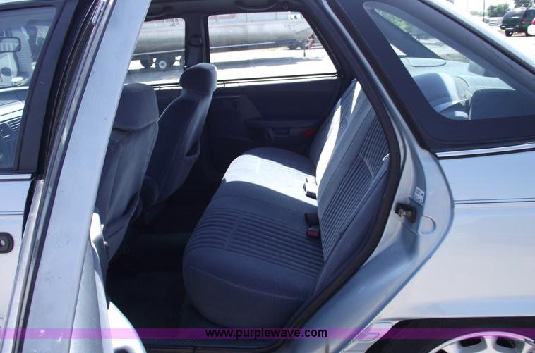 image for item A4149 1993 Mercury Sable GS