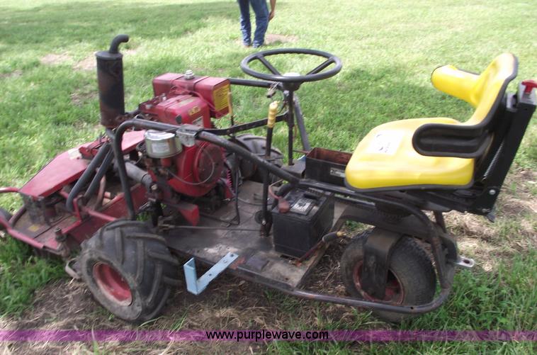 image for item A4155 Yazoo 33 PTO-B ZTR mower