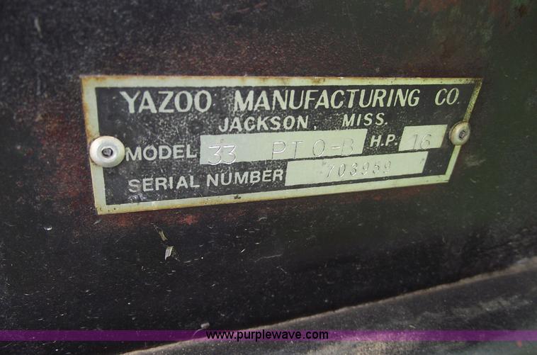 image for item A4155 Yazoo 33 PTO-B ZTR mower