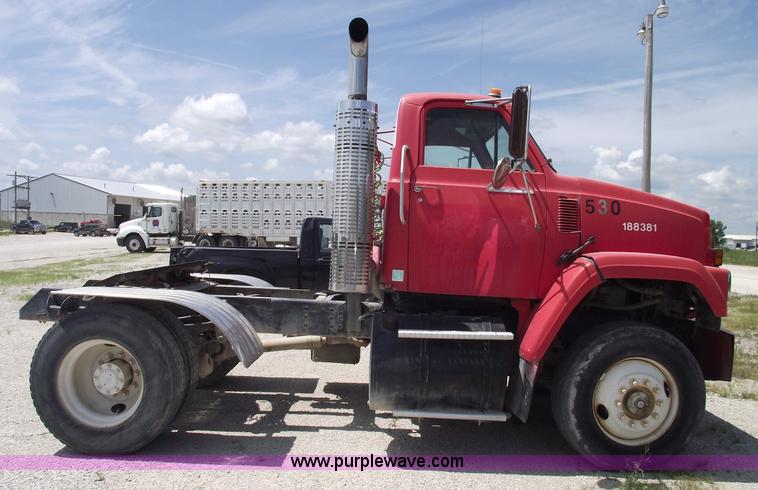 image for item A4188 1988 GMC Brigadier semi truck