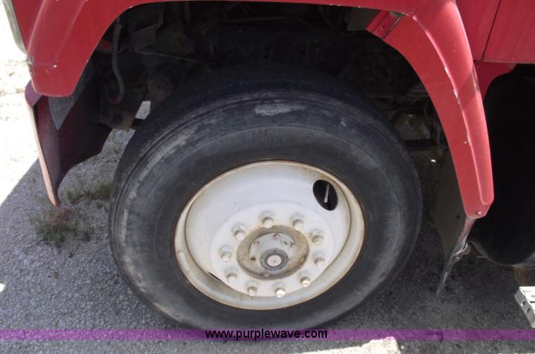 image for item A4188 1988 GMC Brigadier semi truck