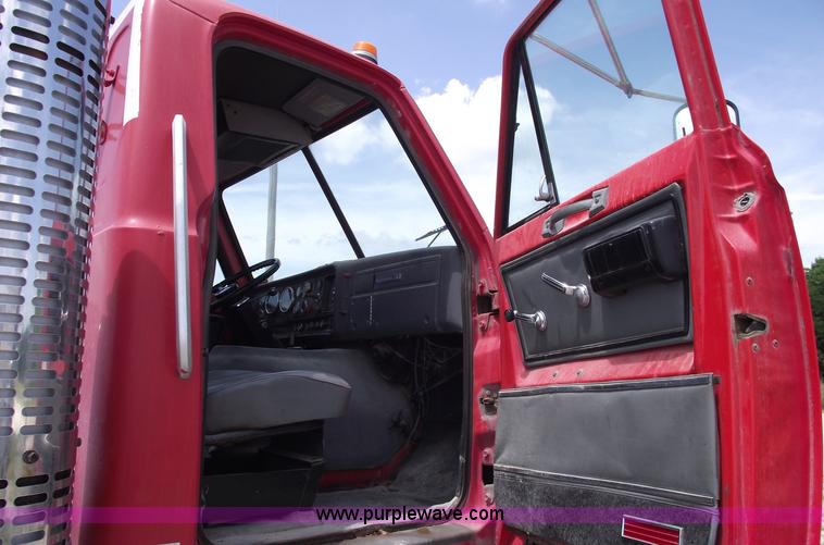 image for item A4188 1988 GMC Brigadier semi truck