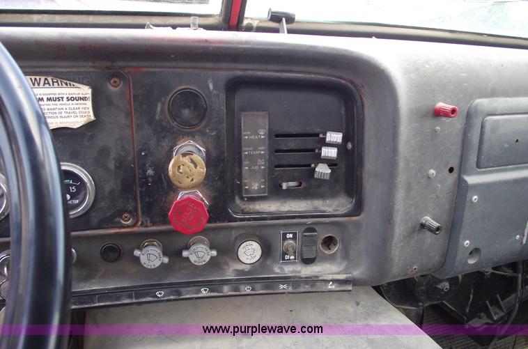 image for item A4188 1988 GMC Brigadier semi truck