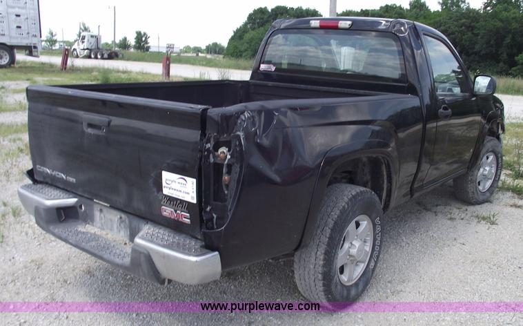 image for item A4190 2007 GMC Canyon SLE pickup truck