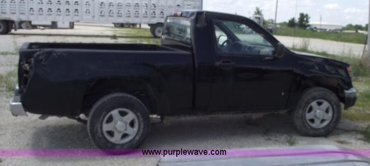 image for item A4190 2007 GMC Canyon SLE pickup truck