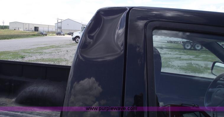 image for item A4190 2007 GMC Canyon SLE pickup truck