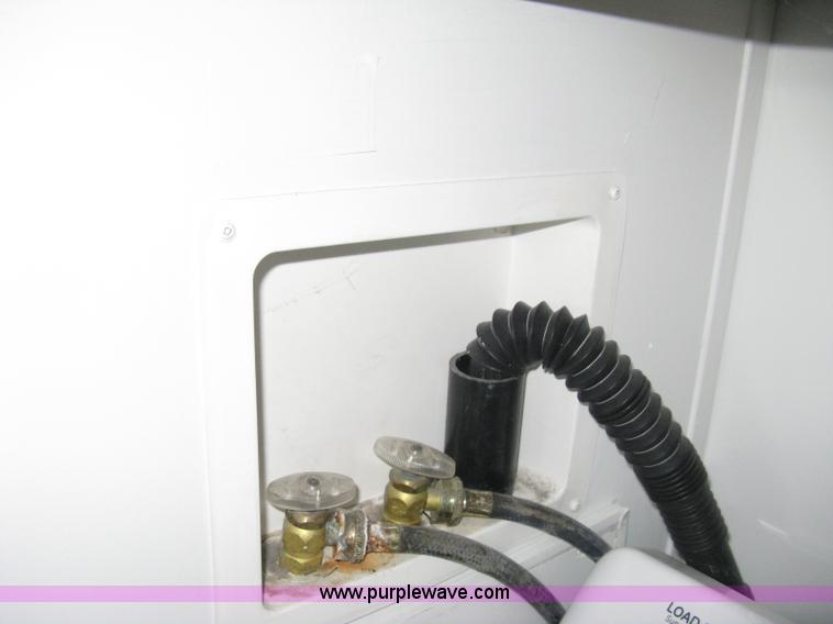 image for item A4276 1995 Skyline Sabre 4302A mobile home