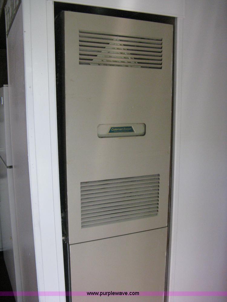 image for item A4276 1995 Skyline Sabre 4302A mobile home