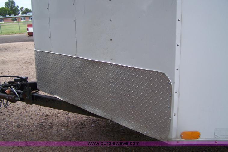 image for item A4578 2001 GNSH enclosed trailer
