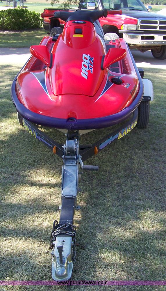 image for item A9509 1999 Kawasaki 1100 STX jet skit