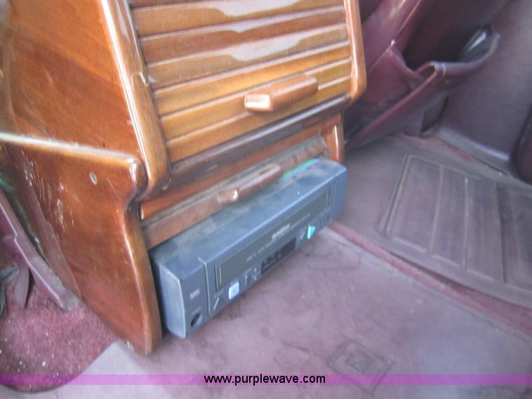 image for item C9751 1995 Chevrolet Suburban K2500 SUV