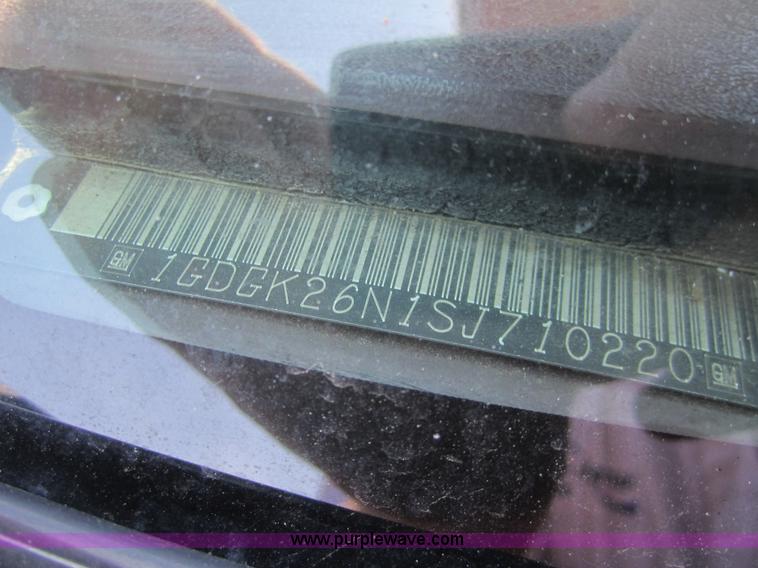 image for item C9751 1995 Chevrolet Suburban K2500 SUV