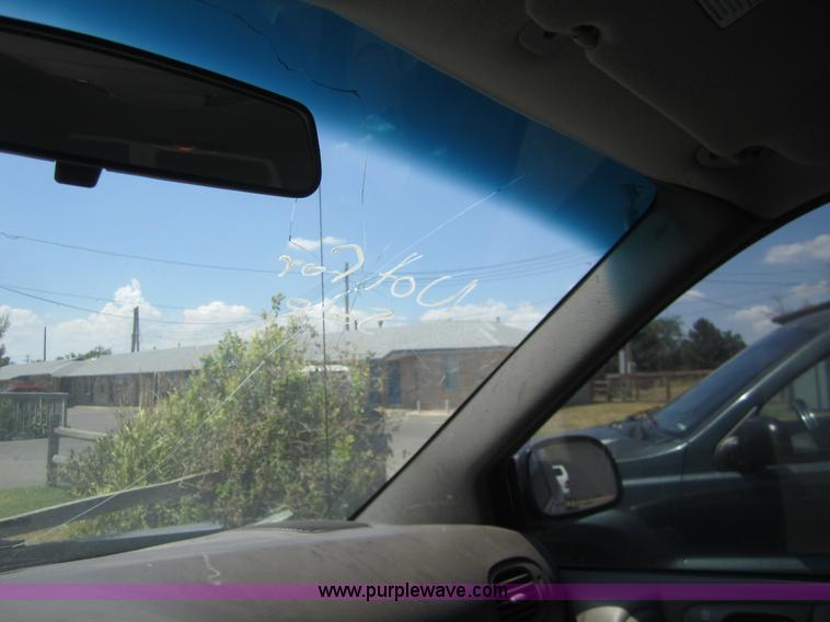 image for item C9752 2001 Dodge Caravan SE mini van