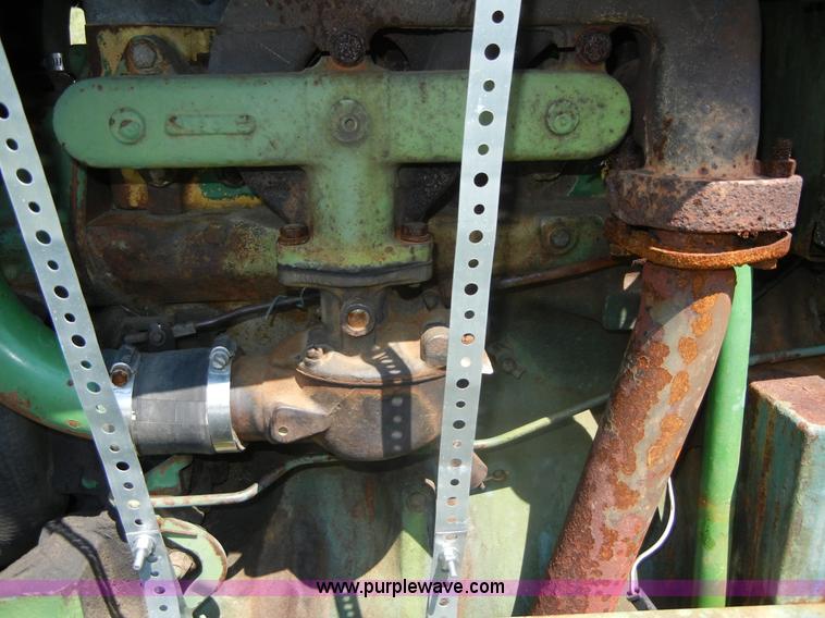 image for item D9603 John Deere T4R1C tractor