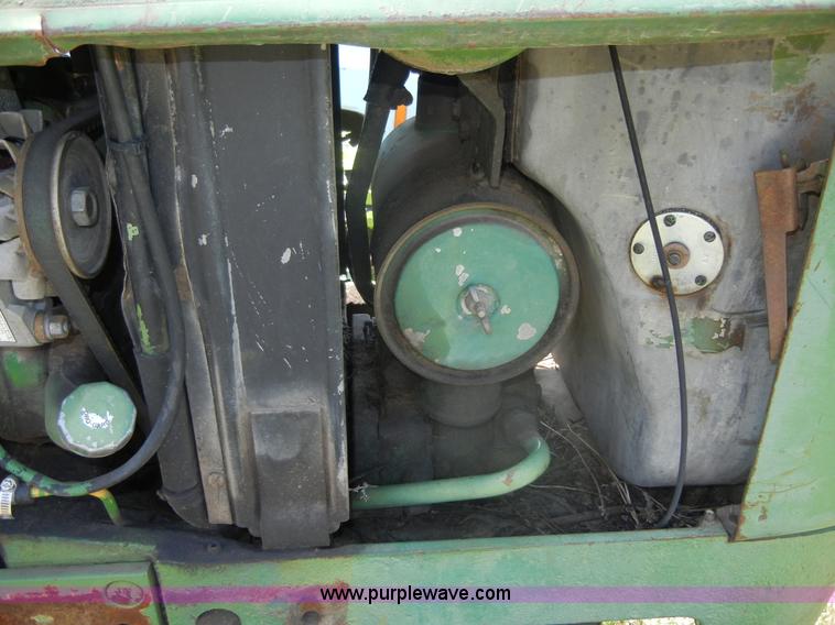 image for item D9603 John Deere T4R1C tractor