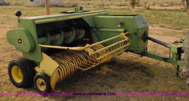 image for item 3440 John Deere 466 square baler