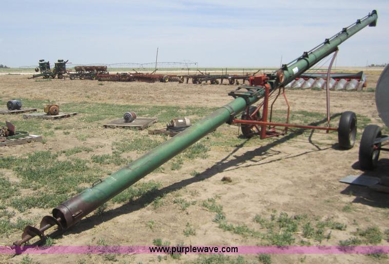 image for item A3799 Speed King 40'L x 8" auger