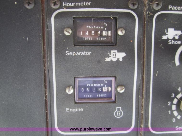 image for item A3801 1983 Gleaner L3 combine