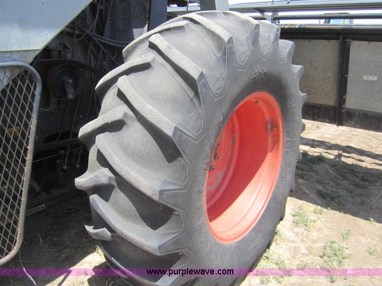 image for item A3801 1983 Gleaner L3 combine