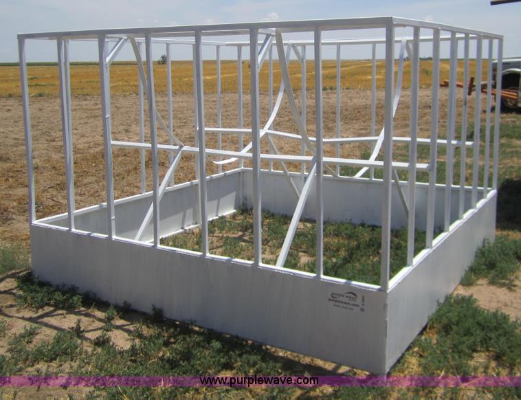 image for item A3804 Bale feeder