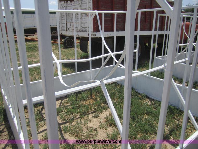 image for item A3804 Bale feeder