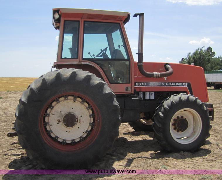 image for item A3807 1984 Allis Chalmers 8070 MFWA tractor