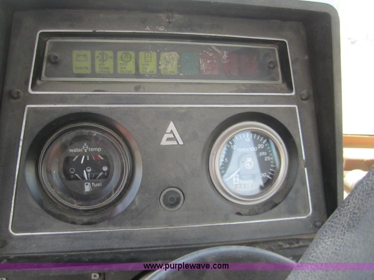 image for item A3807 1984 Allis Chalmers 8070 MFWA tractor