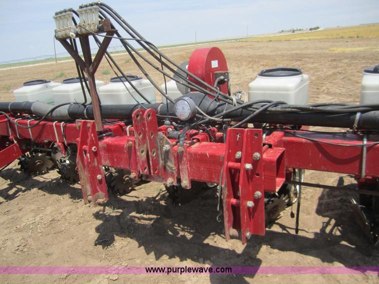 image for item A3808 White New Idea 5700 eight row planter