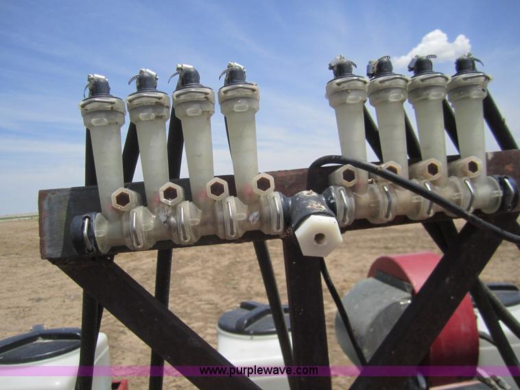 image for item A3808 White New Idea 5700 eight row planter