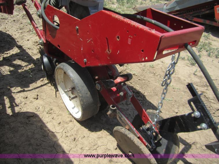 image for item A3808 White New Idea 5700 eight row planter