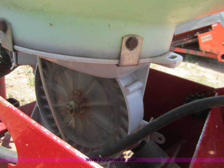 image for item A3808 White New Idea 5700 eight row planter