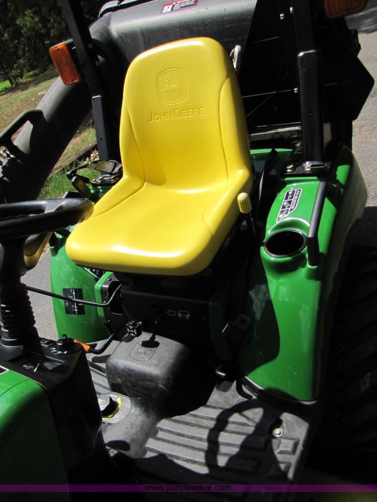 image for item A4674 2007 John Deere 2305 4WD compact tractor