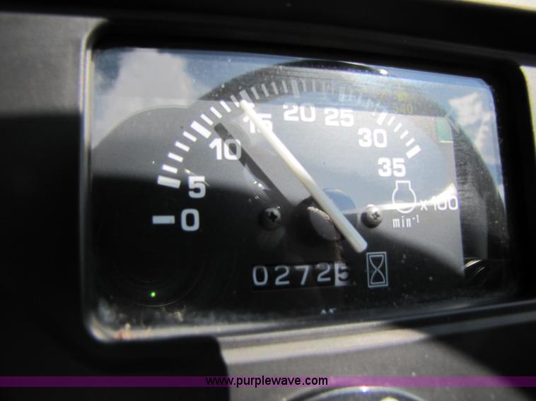 image for item A4674 2007 John Deere 2305 4WD compact tractor