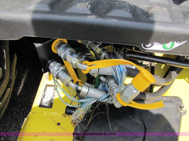 image for item A4674 2007 John Deere 2305 4WD compact tractor