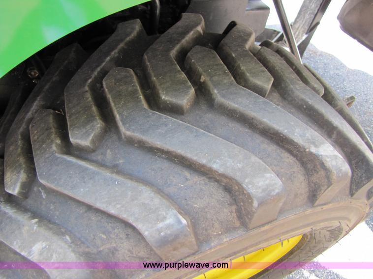 image for item A4674 2007 John Deere 2305 4WD compact tractor