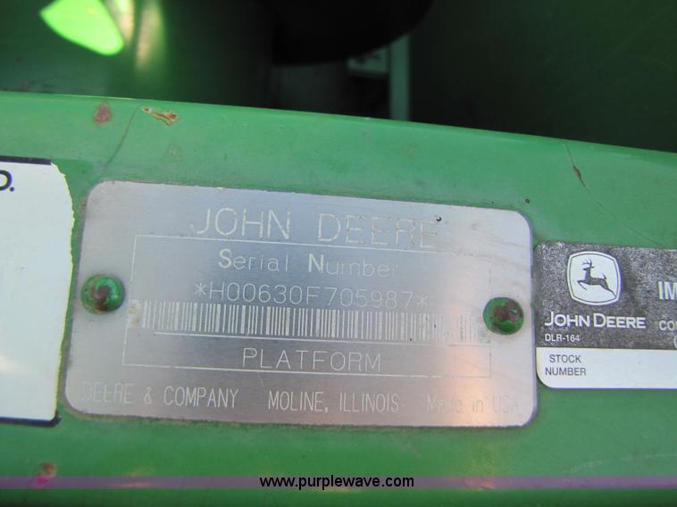 image for item A4677 2003 John Deere 630F flex head