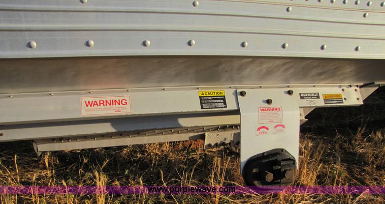 image for item A4679 2000 Timpte 42' Super Hopper aluminum grain trailer