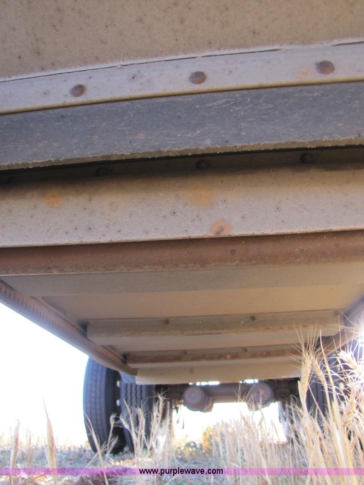 image for item A4679 2000 Timpte 42' Super Hopper aluminum grain trailer