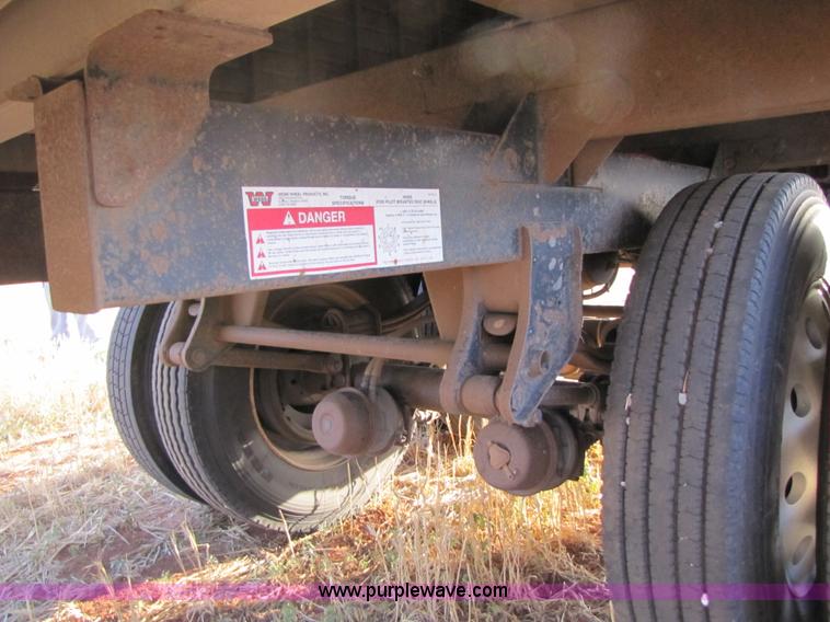 image for item A4679 2000 Timpte 42' Super Hopper aluminum grain trailer