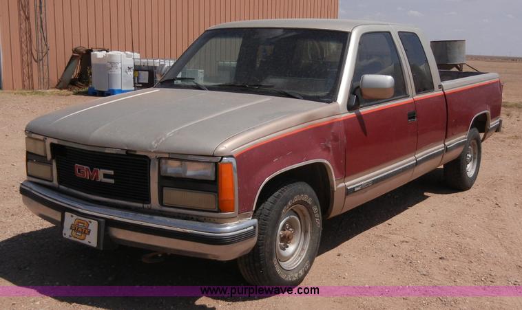 image for item A5398 1992 GMC Sierra 1500 extended cab pickup truck