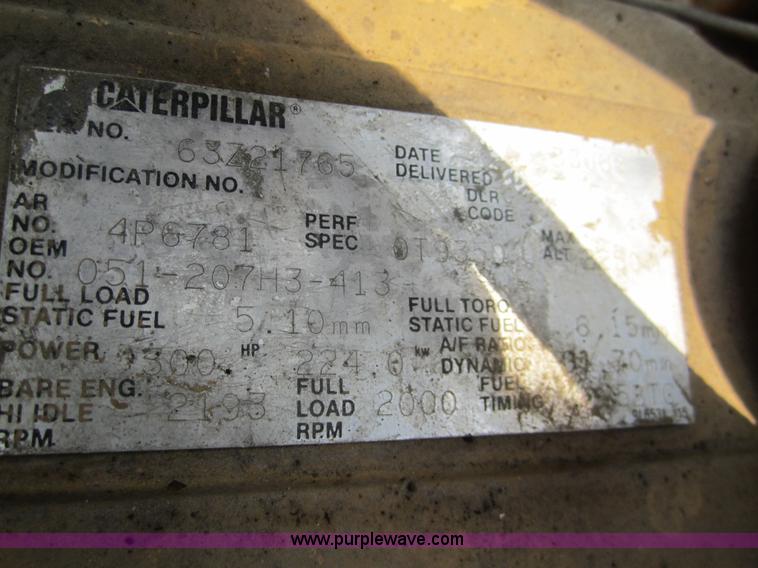 image for item 3146 1992 Peterbilt 378 semi truck